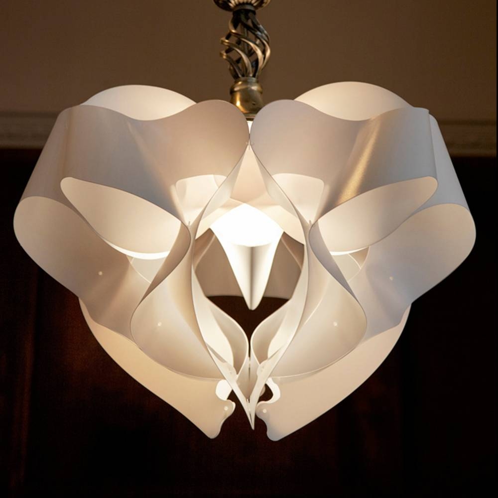 Large Volant | Kaigami Origami Lighting